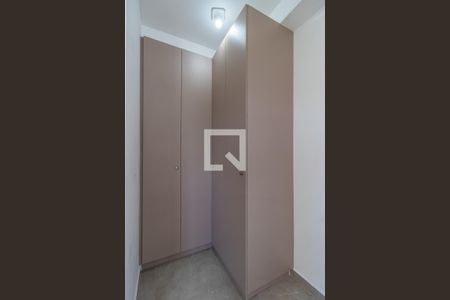 Quarto de apartamento para alugar com 1 quarto, 47m² em Vila Militar, Barueri