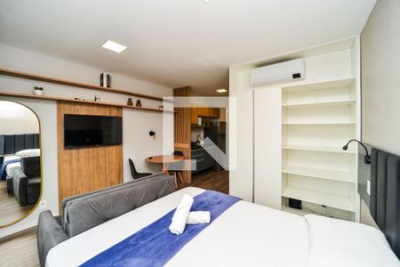 Sala/Quarto de kitnet/studio à venda com 1 quarto, 26m² em Mont’serrat, Porto Alegre