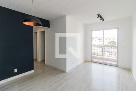 Sala de apartamento para alugar com 3 quartos, 58m² em Vila Talarico, São Paulo