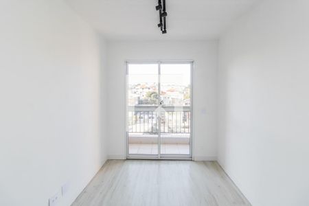 Sala de apartamento para alugar com 3 quartos, 58m² em Vila Talarico, São Paulo