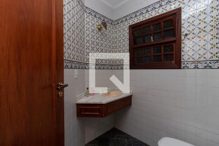 Lavabo de casa de condomínio para alugar com 3 quartos, 400m² em Barro Branco (zona Norte), São Paulo