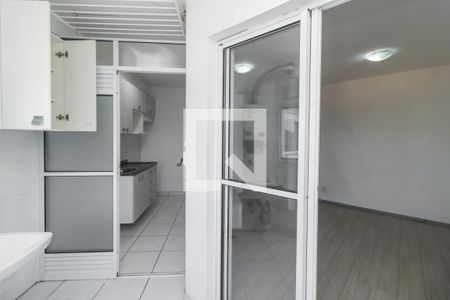 Varanda da sala /Área de serviço de apartamento para alugar com 2 quartos, 54m² em Chácara Cruzeiro do Sul, São Paulo