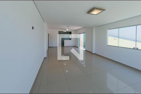 Sala de casa à venda com 4 quartos, 280m² em Havaí, Belo Horizonte