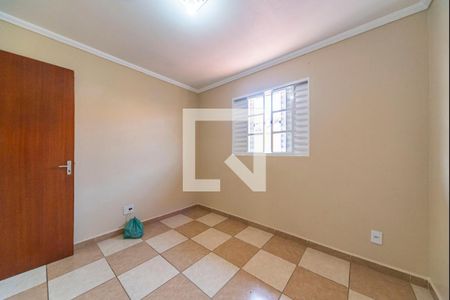 Quarto 2 de casa de condomínio para alugar com 2 quartos, 69m² em Jardim Santo André, Santo André