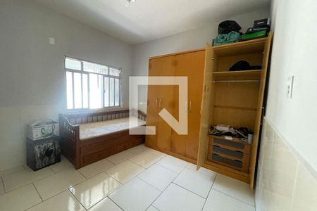 Quarto  de casa para alugar com 2 quartos, 120m² em Olavo Bilac, Duque de Caxias