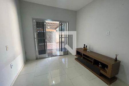 Sala de casa para alugar com 2 quartos, 120m² em Olavo Bilac, Duque de Caxias