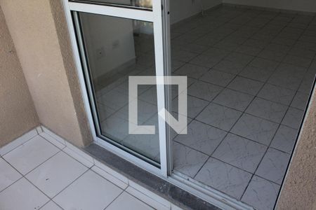 Varanda Sala de apartamento para alugar com 2 quartos, 57m² em Parque Rincao, Cotia