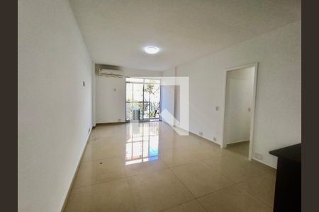 Sala de apartamento à venda com 3 quartos, 100m² em Ipanema, Rio de Janeiro