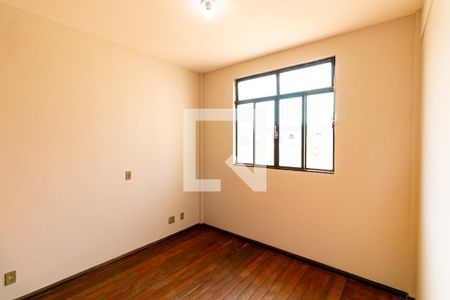 Sala de apartamento à venda com 2 quartos, 66m² em Nova Suíça, Belo Horizonte