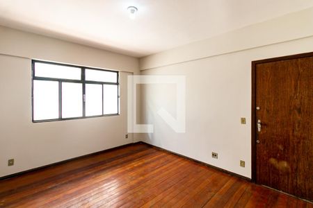 Sala de apartamento à venda com 2 quartos, 66m² em Nova Suíça, Belo Horizonte