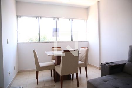 Sala de apartamento para alugar com 3 quartos, 73m² em Parque Amazonia, Goiânia