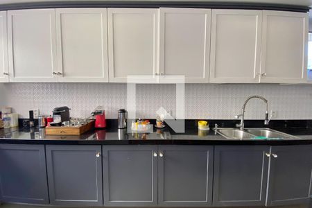 Apartamento à venda com 440m², 6 quartos e 2 vagas Apartamento à venda com 440m², 6 quartos e 2 vagasCozinha