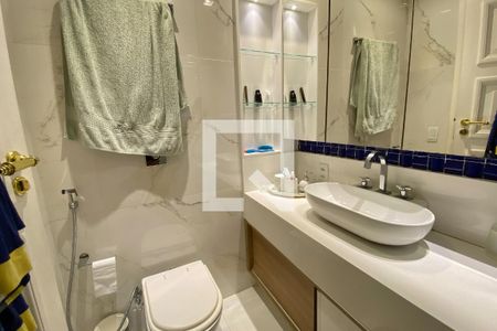 Apartamento à venda com 440m², 6 quartos e 2 vagas Apartamento à venda com 440m², 6 quartos e 2 vagasQuarto 2 - Suite