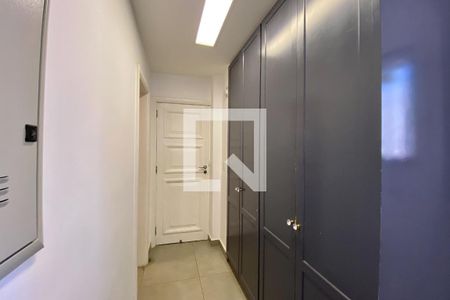 Apartamento à venda com 440m², 6 quartos e 2 vagas Apartamento à venda com 440m², 6 quartos e 2 vagasCozinha
