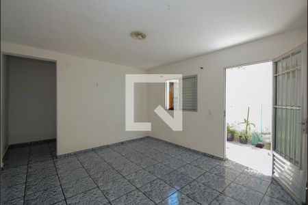 Sala e Quarto de casa para alugar com 1 quarto, 30m² em Ferrazópolis, São Bernardo do Campo