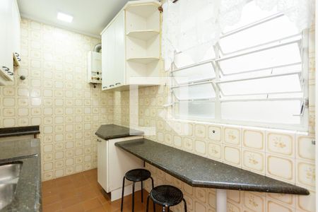 Cozinha de apartamento à venda com 3 quartos, 117m² em Petrópolis, Porto Alegre