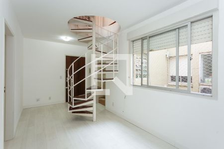 Sala de apartamento à venda com 3 quartos, 117m² em Petrópolis, Porto Alegre