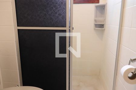 Banheiro de apartamento para alugar com 1 quarto, 40m² em Centro, São Leopoldo