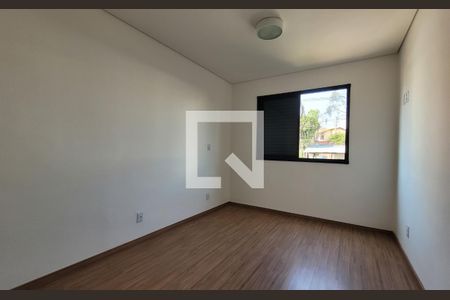 Suíte de apartamento à venda com 2 quartos, 63m² em Vila Scarpelli, Santo André