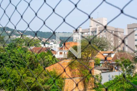 Vista/Quarto 1 de apartamento à venda com 3 quartos, 94m² em Teresópolis, Porto Alegre