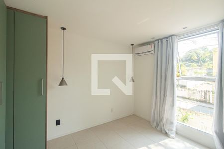 Suíte de apartamento para alugar com 2 quartos, 60m² em Campo Grande, Rio de Janeiro