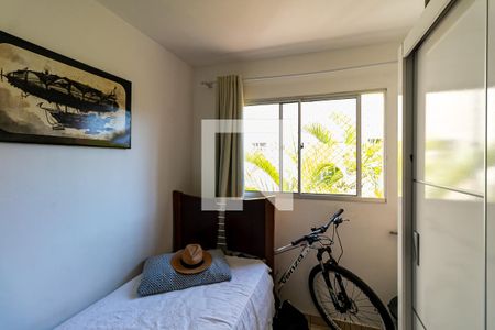 Quarto  de apartamento à venda com 2 quartos, 56m² em Buritis, Belo Horizonte