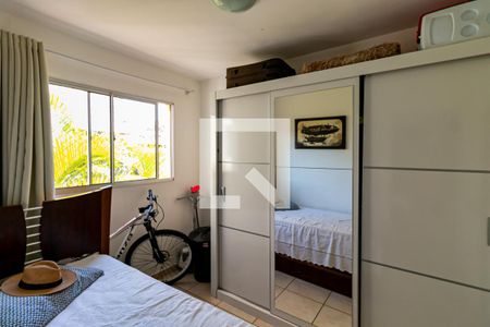 Quarto  de apartamento à venda com 2 quartos, 56m² em Buritis, Belo Horizonte