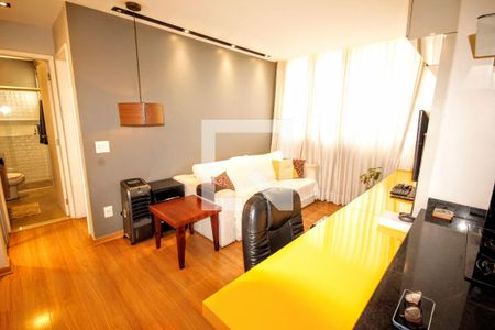 sala de apartamento à venda com 1 quarto, 40m² em Santo Agostinho, Belo Horizonte