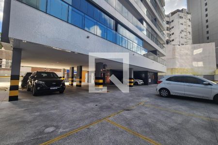 Apartamento para alugar com 35m², 1 quarto e 1 vaga Apartamento para alugar com 35m², 1 quarto e 1 vagaGaragem rotatória