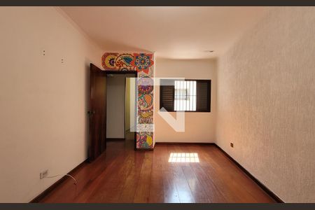 Quarto de casa à venda com 3 quartos, 150m² em Vila Scarpelli, Santo André