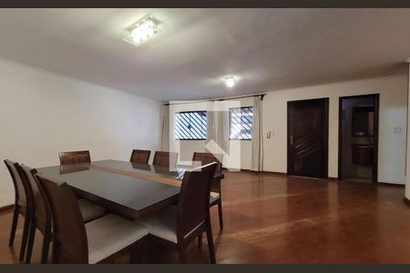 Sala de casa à venda com 3 quartos, 150m² em Vila Scarpelli, Santo André