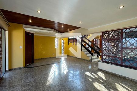 Sala de casa para alugar com 3 quartos, 350m² em Vila Boa Vista, Barueri