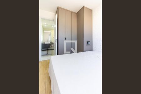 Quarto 1 de apartamento para alugar com 2 quartos, 34m² em Lapa de Baixo, São Paulo