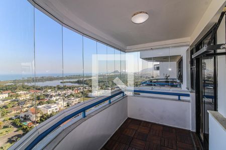 Varanda de apartamento para alugar com 3 quartos, 76m² em Barra da Tijuca, Rio de Janeiro