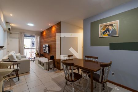 Sala de apartamento à venda com 2 quartos, 70m² em Vila Isabel, Rio de Janeiro