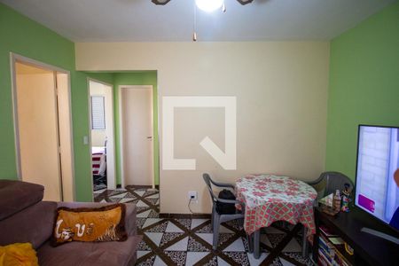 Sala de apartamento para alugar com 2 quartos, 48m² em Maria Augusta, Itaquaquecetuba