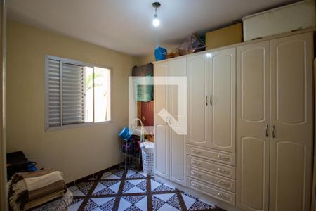 Quarto 1 de apartamento para alugar com 2 quartos, 48m² em Maria Augusta, Itaquaquecetuba