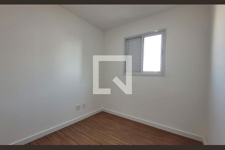 Quarto 2 de apartamento para alugar com 2 quartos, 42m² em Jardim Cristiane, Santo André