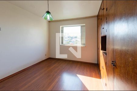 Quarto 1 de casa à venda com 3 quartos, 309m² em Carlos Prates, Belo Horizonte