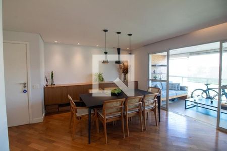 Apartamento à venda com 2 quartos, 111m² em Itaim Bibi, São Paulo