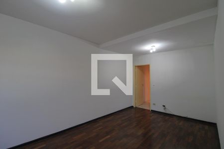 Sala de casa à venda com 3 quartos, 180m² em Cidade Dutra, São Paulo