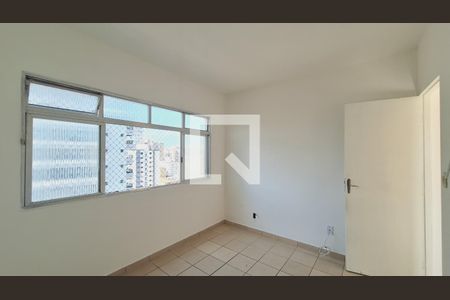 Quarto de kitnet/studio para alugar com 1 quarto, 60m² em Guilhermina, Praia Grande