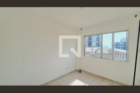 Studio de kitnet/studio para alugar com 1 quarto, 60m² em Guilhermina, Praia Grande