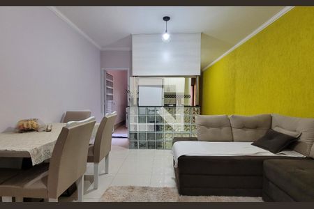 Sala de apartamento à venda com 2 quartos, 54m² em Vila Guarará, Santo André