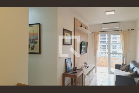 Sala de apartamento para alugar com 2 quartos, 60m² em Canto do Forte, Praia Grande