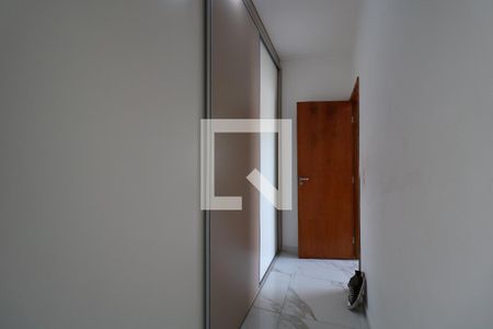 Quarto de apartamento à venda com 2 quartos, 58m² em Vila Eldízia, Santo André