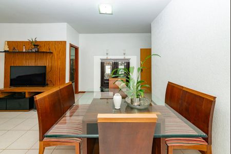 Sala 2 de apartamento à venda com 4 quartos, 190m² em Buritis, Belo Horizonte