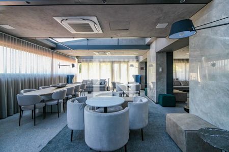 Apartamento à venda com 174m², 3 quartos e 2 vagas Apartamento à venda com 174m², 3 quartos e 2 vagasÁrea comum - Salão de festas