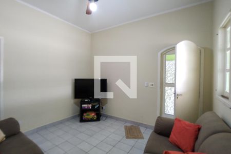 Sala de casa para alugar com 3 quartos, 127m² em Vila Tupi, Praia Grande