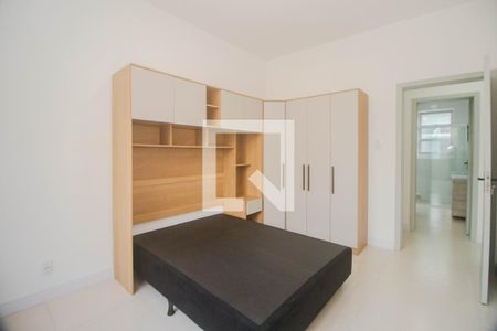 Quarto 1 de apartamento para alugar com 3 quartos, 129m² em Petrópolis, Porto Alegre